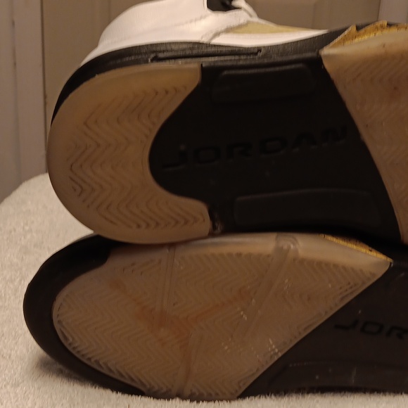 Jordan 5 Retro Olympic Gold ,Men's Size-8 - Picture 13 of 14